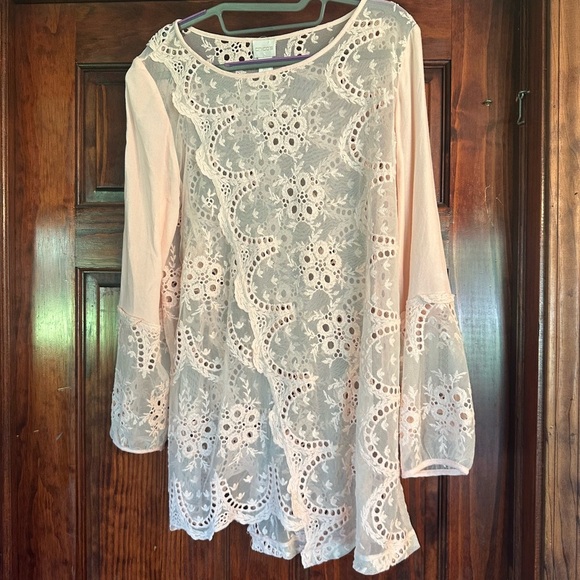 Chico's Cream Lace Top - Picture 1 of 4
